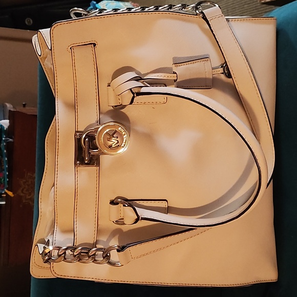Michael Kors Bag - Picture 1 of 4